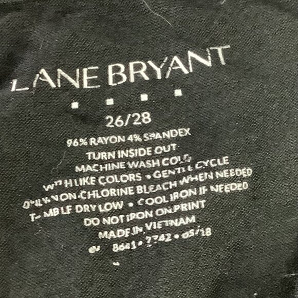 Lane Bryant Womens Graphic V-Neck T-Shirt Sz 26/28 Take Me To Paris Black Gold - Picture 4 of 9